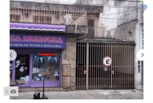 PROPIEDAD CON LOCAL Y AMPLIO TERRENO LIBRE