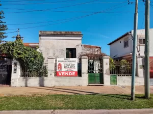 *RETASADO* CASA 3 AMB CON FONDO