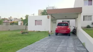 CASA EN ALQUILER EN HOUSING LOS ALGARROBOS VILLA ALLENDE