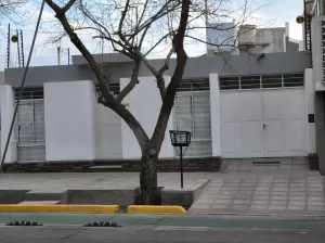 Venta casa 3 dormitorios sexta sección