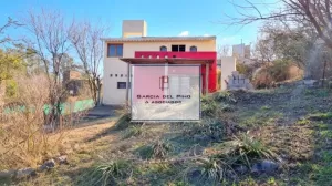 CASA EN VENTA Bº CUMBRES. VILLA ALLENDE