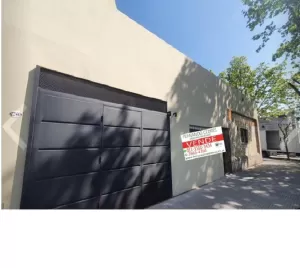 VENTA DE HERMOSA CASA DE DOS PLANTAS EN LINIERS