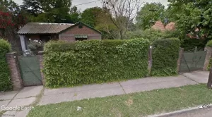 Casa con amplio parque sobre Obligado 640, Glew