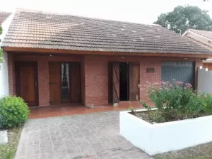 CASA 130M2 SANTA CLARA DEL MAR *APTO CREDITO*