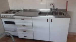 Departamento 2 amb. 1* piso por escalera