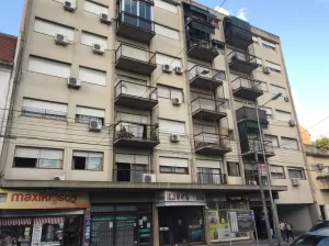 VENTA DEPTO 2 AMBIENTES CENTRICO