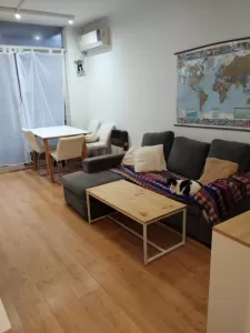 Departamento 2 Ambientes al Frente c/ Balcon y Cochera