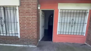 Ficha 781, Casa Glew, 3 dor, coc,com,baño,garage,