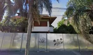Casa 6 amb. s/2 lotes Tres de febrero