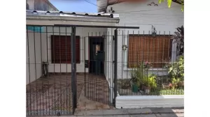 Tipo Casa 3 amb con cochera y patio - Muy Bueno