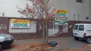 CASA SOBRE LOTE DE 10m X 27m