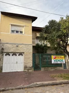 Impecable Chalet 6 Amb. con fondo. APTA CREDITO!