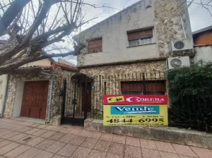 CASA 5 AMB CON GARAGE Y PATIO IDEAL 2 FAMILIAS