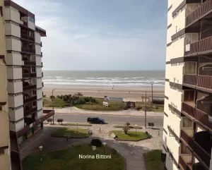 Dos ambientes con vista al mar en excelente ubicacion