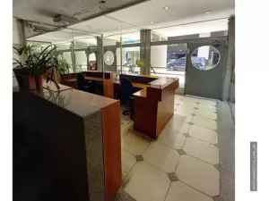 TRIBUNALES,2AMB, FRENTE,LUMINOSO, SUBTE B , APTO PROFESIONAL