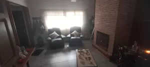 CASA 3 AMBIENTES CON GARAGE - QUINCHO