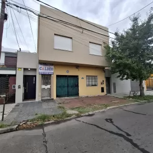 DEPTO 3 AMB CON PATIO Y TERRAZA