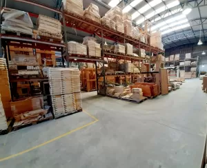 Galpon 2100 m2