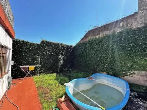 CASA LOTE PROPIO 3 AMBIENTES CON JARDIN Y GARAJE