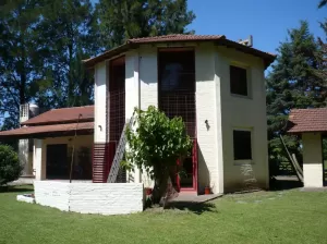 RETASADA JUL 2025, Casaquinta con gran parque y pileta