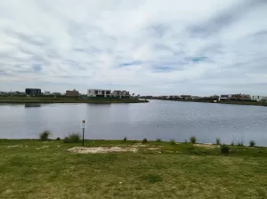 Venta- Lote en Puertos Del Lago - Barrio Riberas
