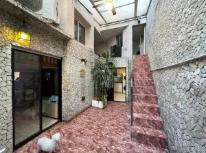 PH 3 Ambientes con Patio, Entrepiso y Habitación en Alto
