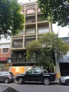 SE VENDE DPTO 3 AMBIENTES EN FLORES