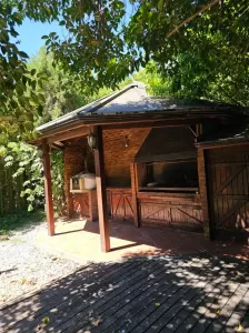 Hermosa casa en Glew, barrio los Aromos