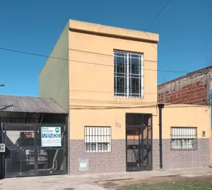 CASA EN VENTA EN VIRREY DEL PINO