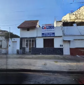 CASA 3 AMB CON DEPENDENCIA