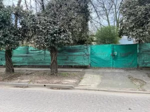 CASA DE CUATRO AMBIENTES A RECICLAR SOBRE LOTE PROPIO