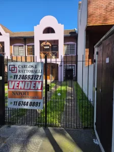 DUPLEX 2 DORMITORIOS PLAYROOM JARDIN Y COCHERA