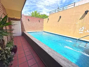 CASA 5 AMBIENTES EN SAN ANDRES LOTE PROPIO