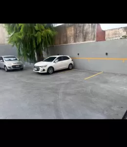 COCHERA DESCUBIERTA