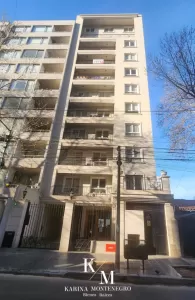 Departamento 3 ambientes al frente con cochera cubierta