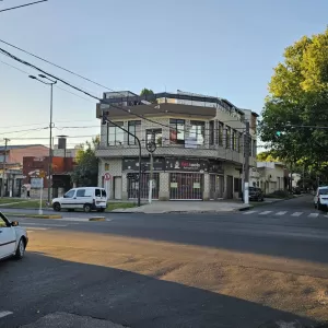 ESPACIOS USOS MULTIPLES DE 200m2