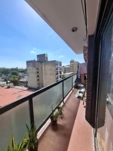 DEPARTAMENTO 3 AMBIENTES C/BALCON CORRIDO