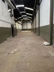 Galpon 700 m2 c/ Pte. Grua. s/ Ruta Nacional N* 8