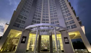 Departamento en Alquiler - Torre Leloir con el concepto deAL