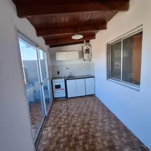 DEPARTAMENTO 2 AMB CON BALCON