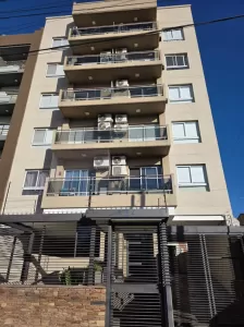HERMOSO DEPARTAMENTO 3 AMBIENTES CON COCHERA