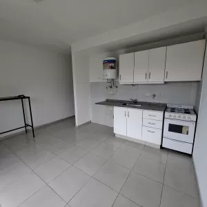 DEPTO 2 AMB CON BALCÓN