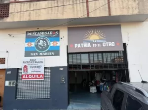 INTERESANTE LOCAL SOBRE AVENIDA Y ZONA COMERCIAL