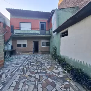 PH 3 AMB CON COCHERA Y PATIO