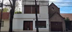 ROSARIO,BARRIO ARROYITO, EXCELENTE CASA ,2PATIOS,OPORTUNIDAD