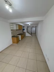 ALQUILO DEPARTAMENTO EN CENTRO COMERCIAL PABLO PODESTA