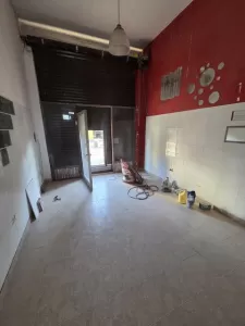 Local  40m2 sobre Santos Vega