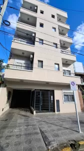 DEPARTAMENTO 3 AMBIENTES S/BALCON