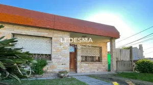 VENTA CASA 3 AMBIENTES ITUZAINGO NORTE APTO CREDITO