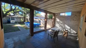 PH CON 2 PROPIEDADES, FONDO Y TERRAZA.